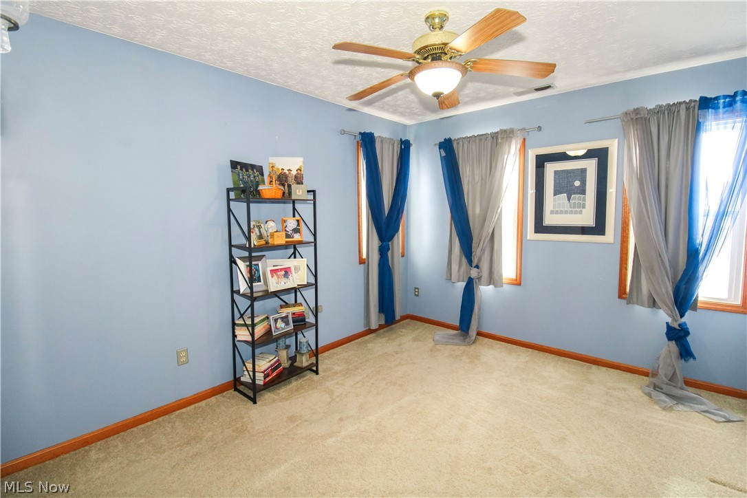 Oak Point Vill Sub - Residential