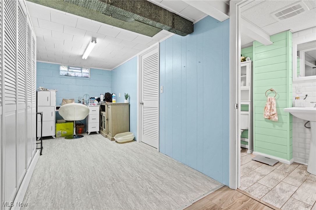 Lake Cable Allotment/Sec J - Residential