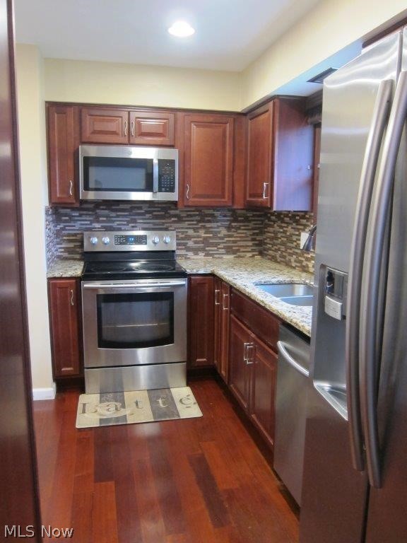 Irwin Mamorstein - Residential