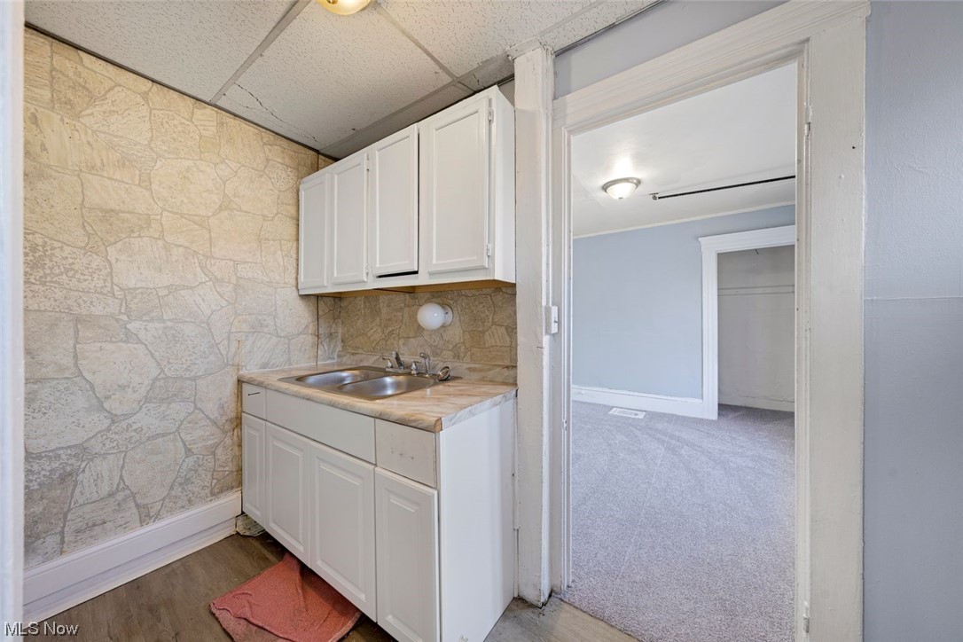 Streater & Adams - Residential Income