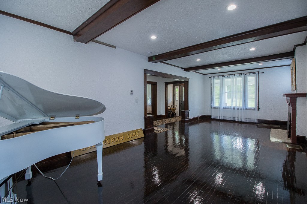 City/Youngstown - Residential