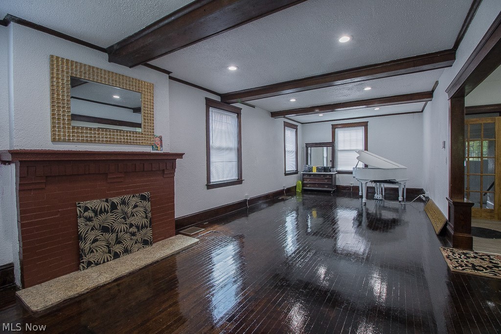 City/Youngstown - Residential