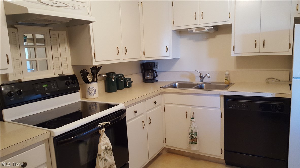 Cliff Towers - Residential