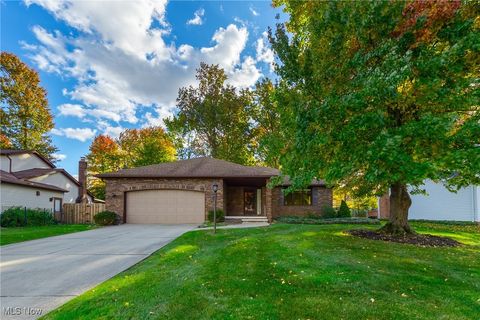 6623 Springdale Drive, Middleburg Heights, OH 44130 - #: 5084771