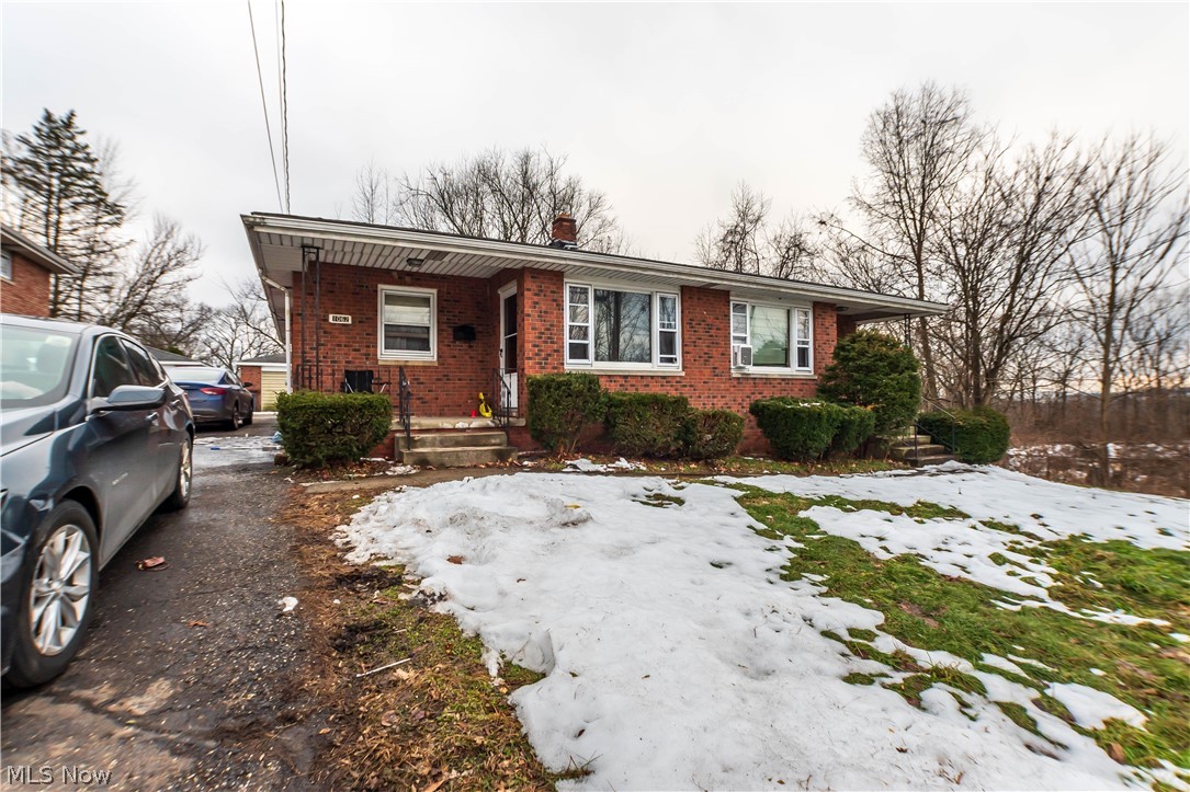 Summit Hill - Residential Income