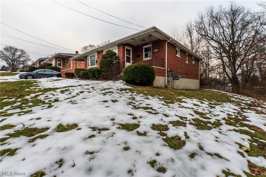 Summit Hill - Residential Income