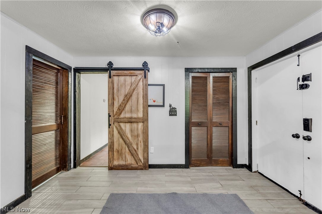 5239 Sleepy Hollow Road
