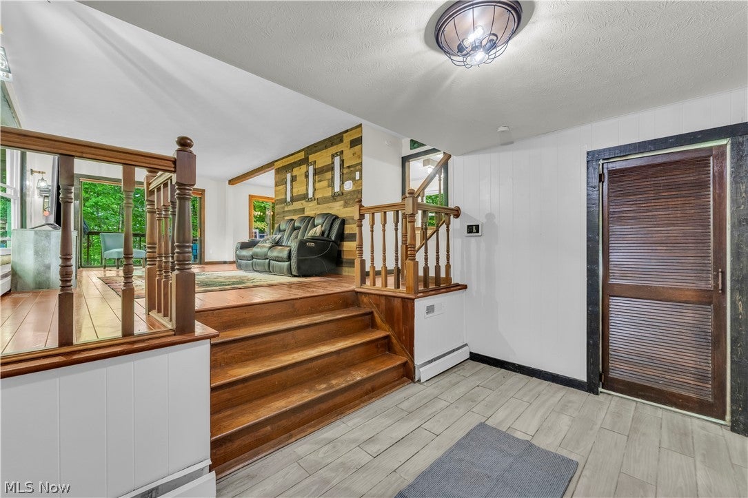 5239 Sleepy Hollow Road