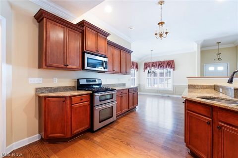 Tiny photo for 4300 Westford Place #6C, Canfield, OH 44406 (MLS # 5186597)