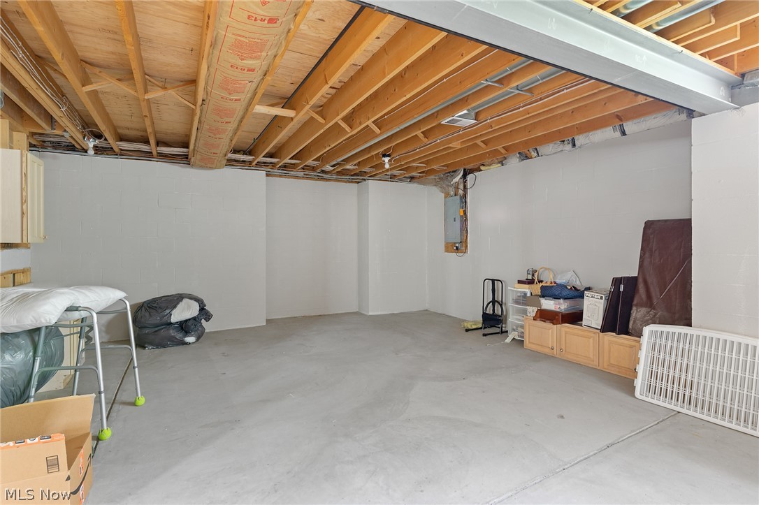 Country Club Square Condos - Residential