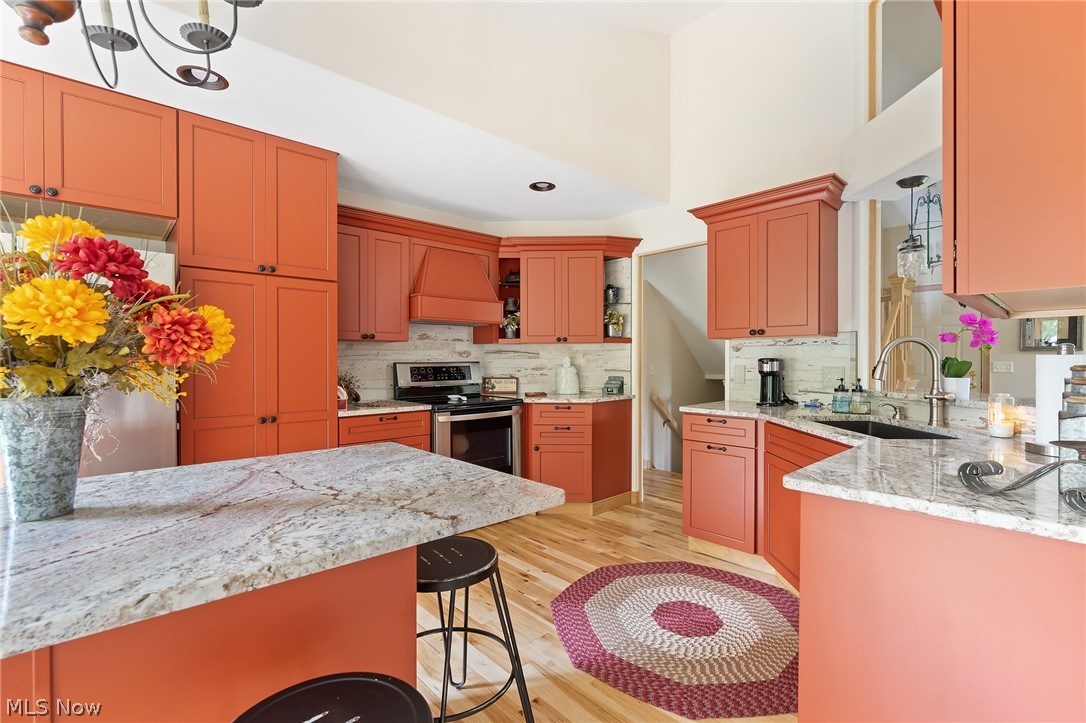 Country Club Square Condos - Residential