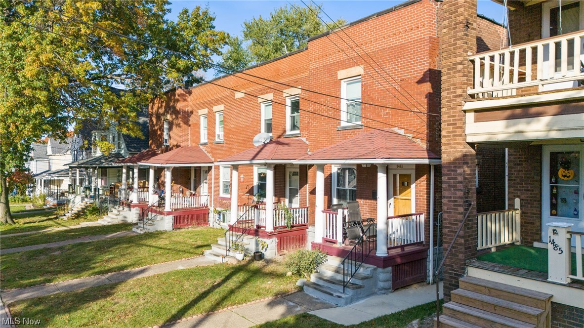 Hiram M & Charity B Townsends - Residential Income