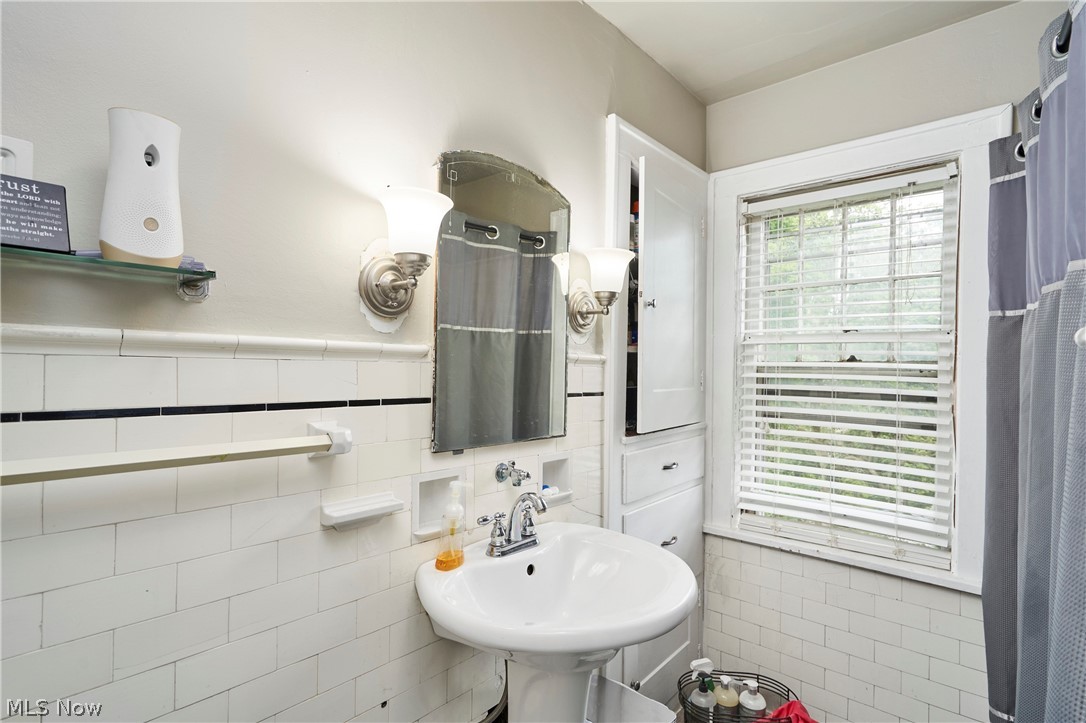 Ridgewood Historical District - Residential