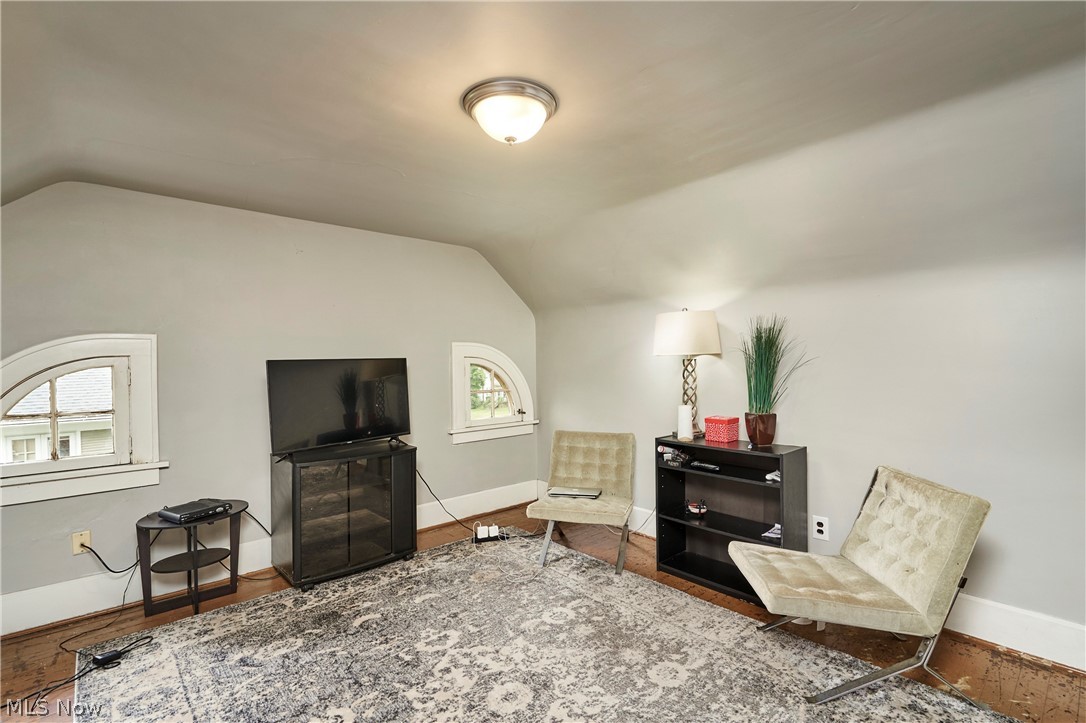 Ridgewood Historical District - Residential