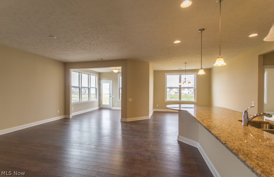 Pioneer Ridge - Residential