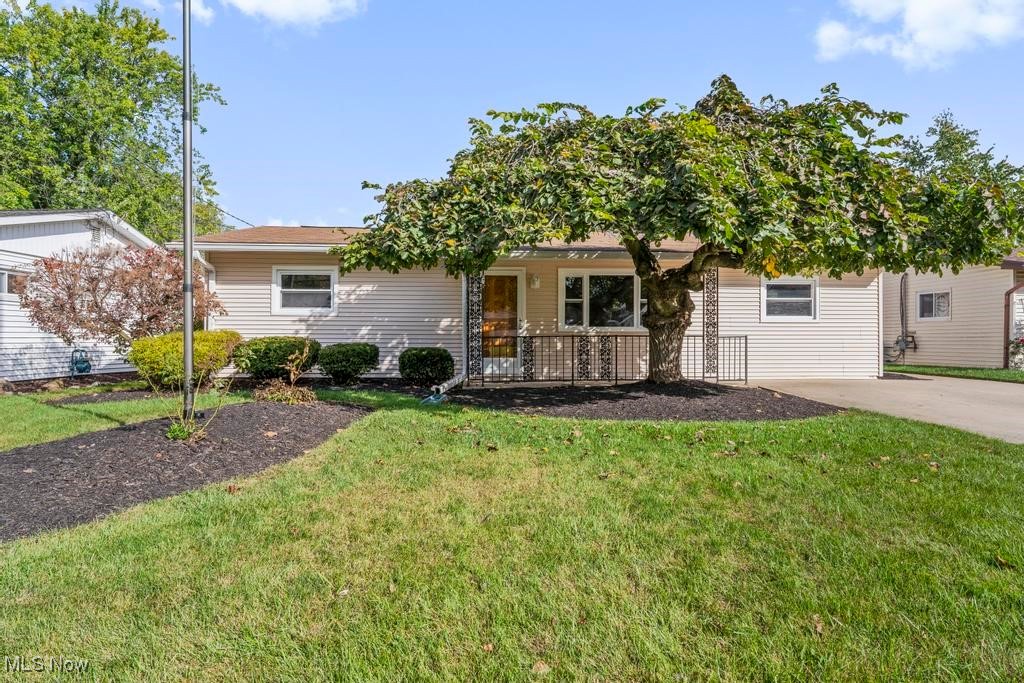 Vermilion, Ohio 44089, United States, 3 Bedrooms Bedrooms, ,1 BathroomBathrooms,Residential,Active,225405