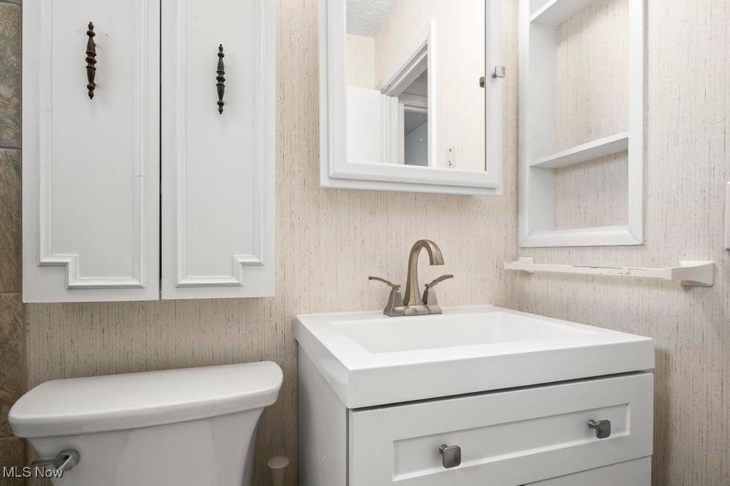 Vermilion, Ohio 44089, United States, 3 Bedrooms Bedrooms, ,1 BathroomBathrooms,Residential,Active,225405