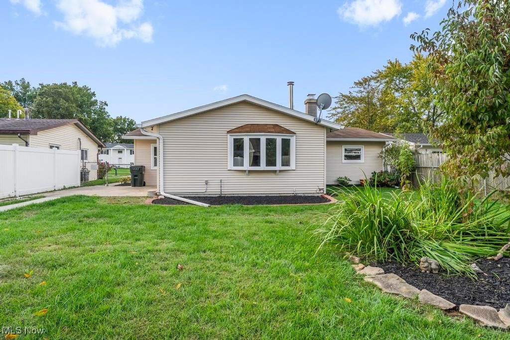 Vermilion, Ohio 44089, United States, 3 Bedrooms Bedrooms, ,1 BathroomBathrooms,Residential,Active,225405