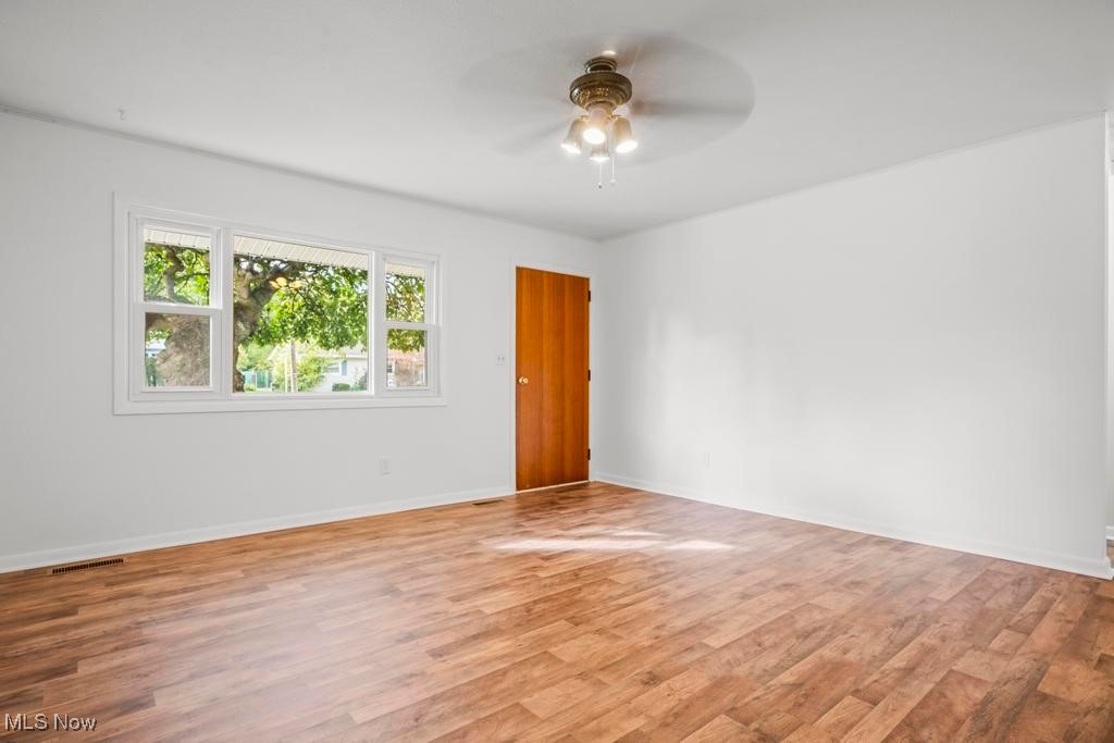 Vermilion, Ohio 44089, United States, 3 Bedrooms Bedrooms, ,1 BathroomBathrooms,Residential,Active,225405