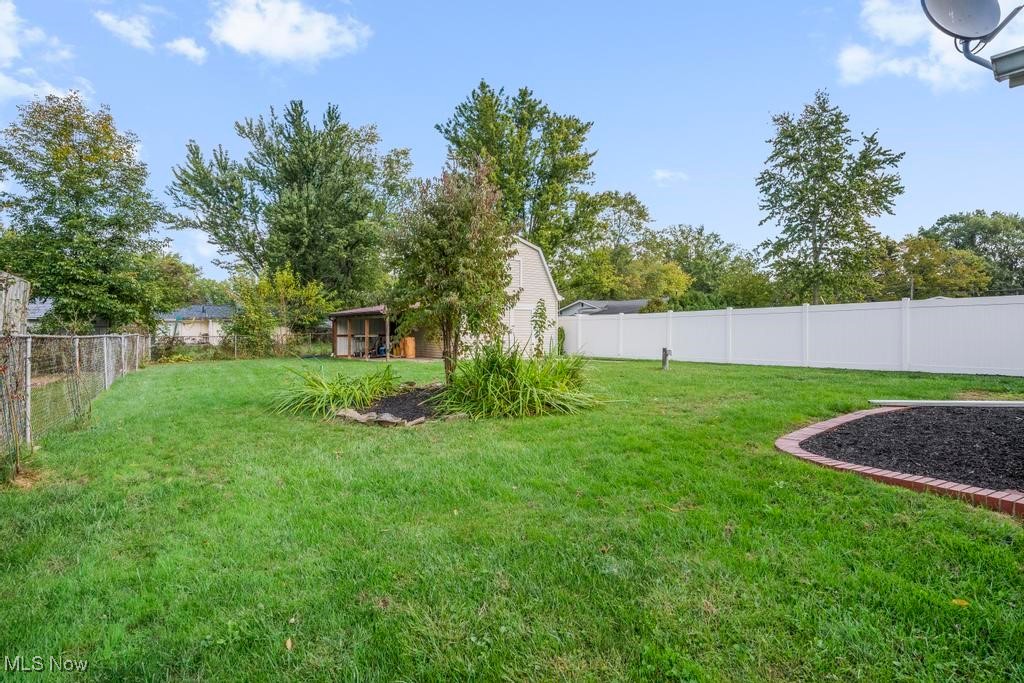 Vermilion, Ohio 44089, United States, 3 Bedrooms Bedrooms, ,1 BathroomBathrooms,Residential,Active,225405