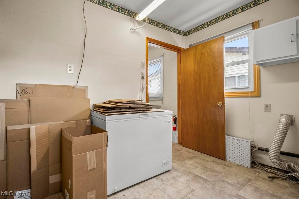 Vermilion, Ohio 44089, United States, 3 Bedrooms Bedrooms, ,1 BathroomBathrooms,Residential,Active,225405