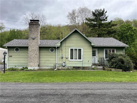 Homes For Sale - 3512 Silliman Street<br/> New Waterford, OH 44445
