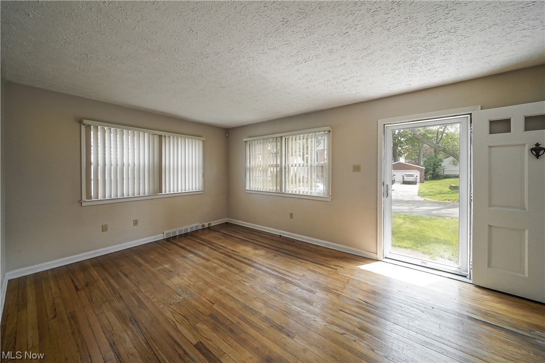 Akron Gardens - Residential