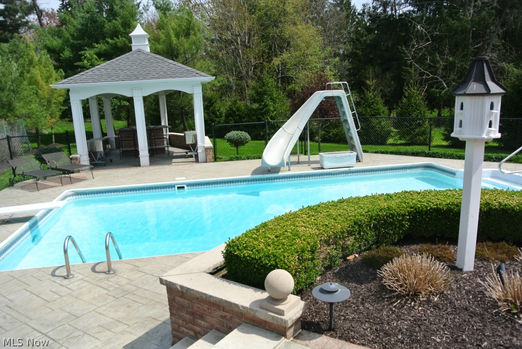 Emerald Woods - Residential