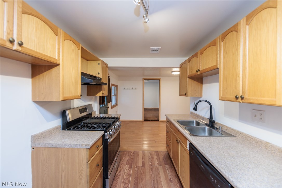 Eaton Homes - Residential