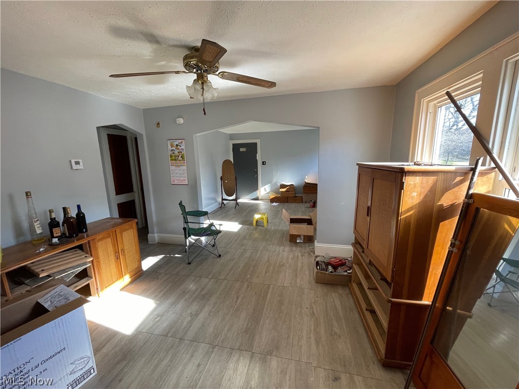 Dye & Allens Add 01 - Residential