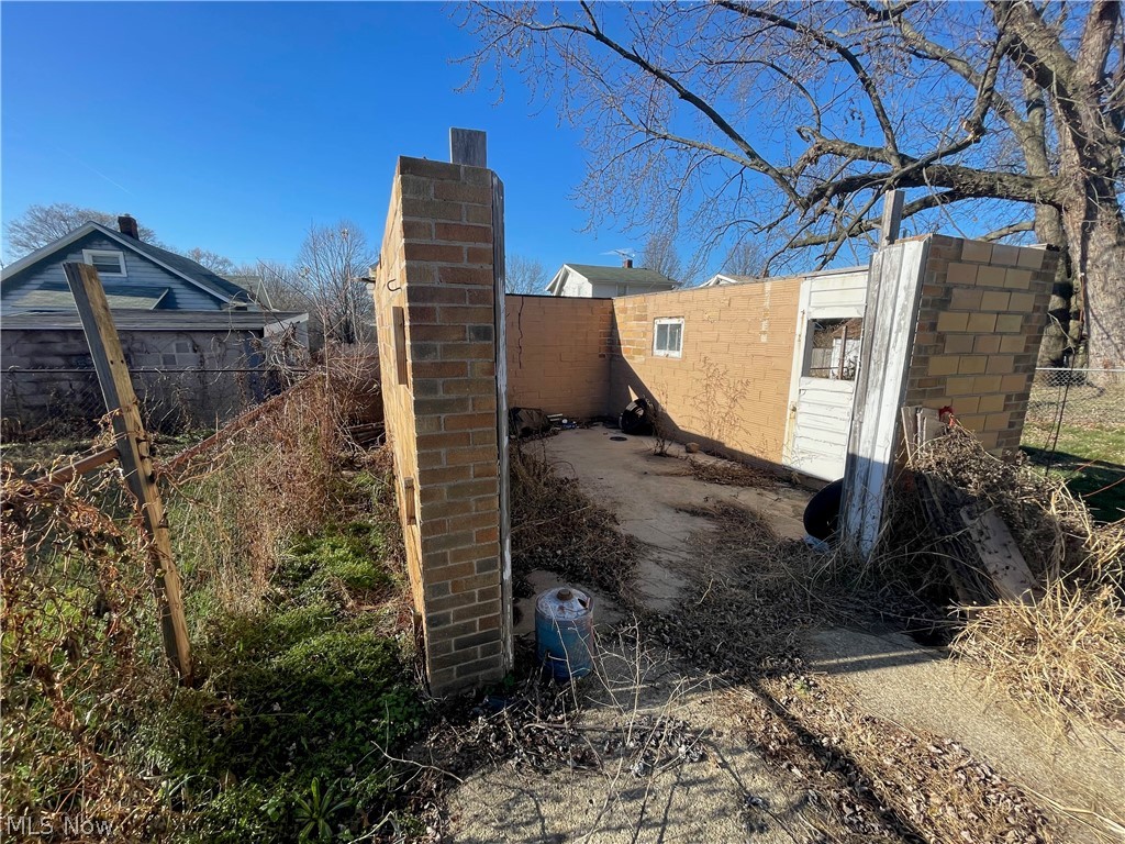 Dye & Allens Add 01 - Residential