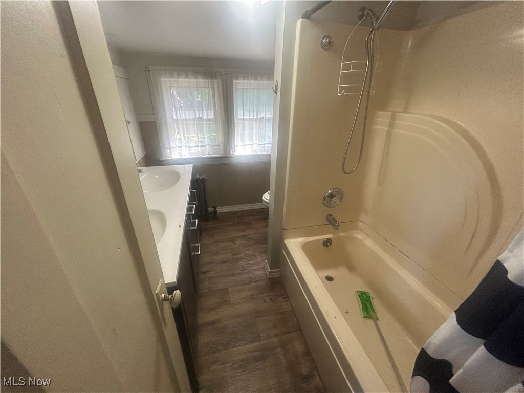 Connectinut Western Reserve - Residential