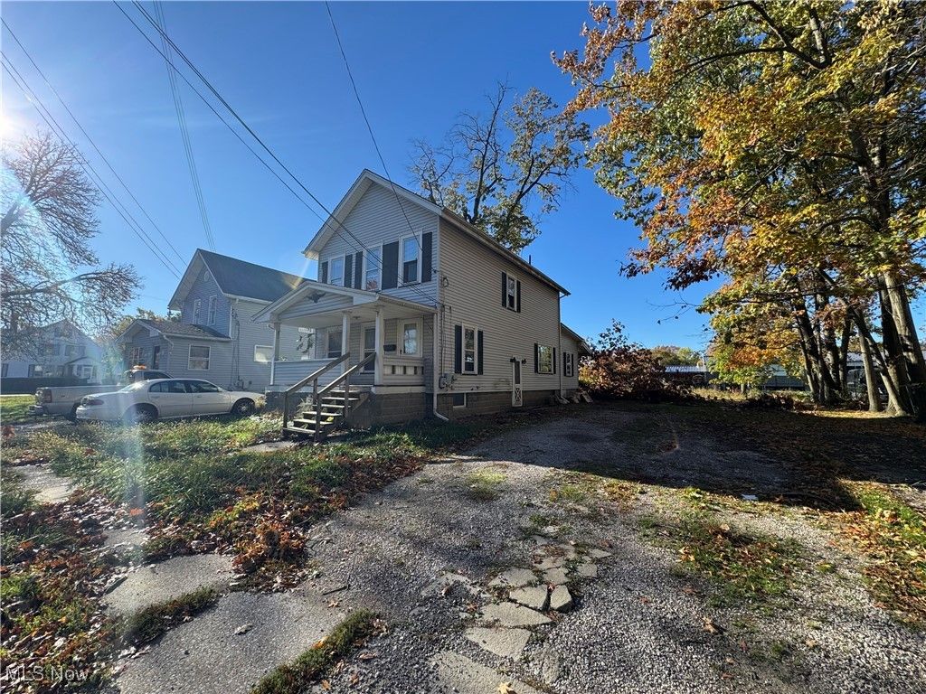 Photo of 3319 Superior Avenue, Ashtabula, OH 44004 (MLS # 5167828)
