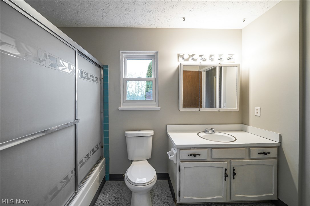 Cape Cod Estates - Residential