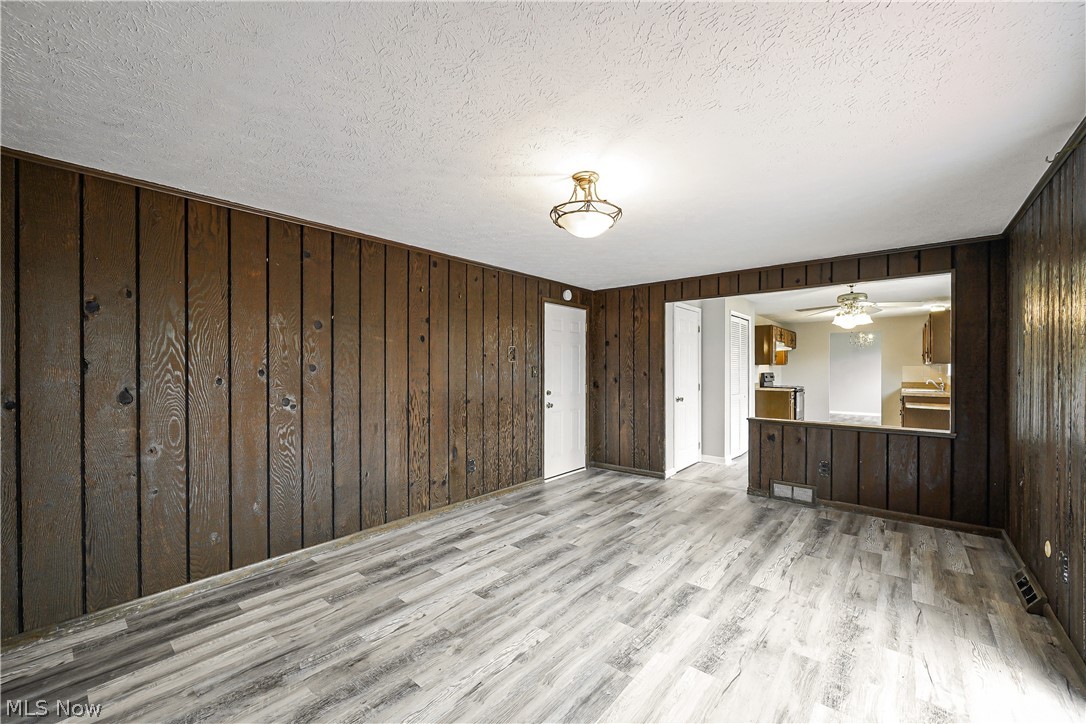 Cape Cod Estates - Residential