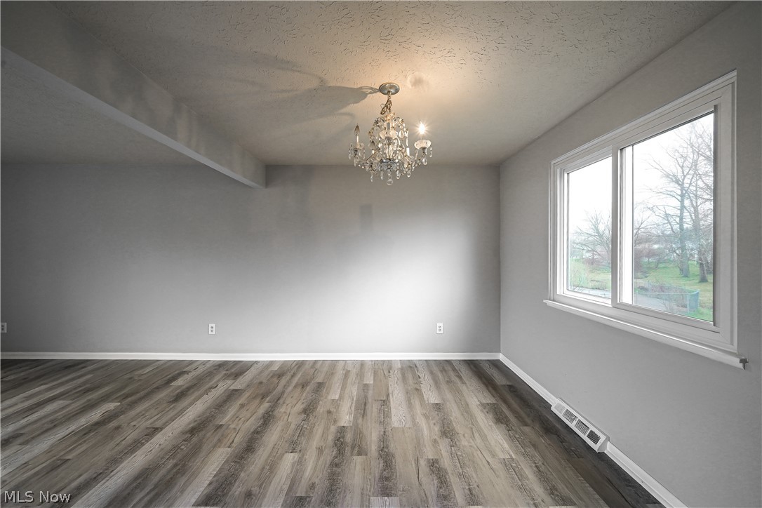 Cape Cod Estates - Residential