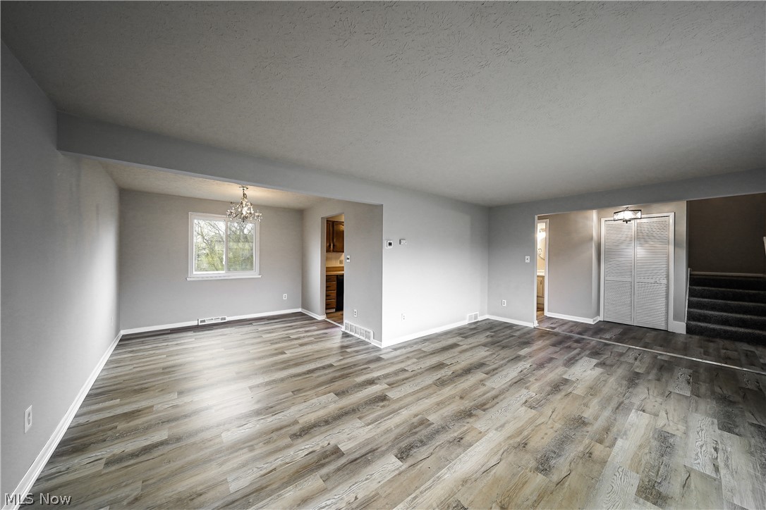 Cape Cod Estates - Residential