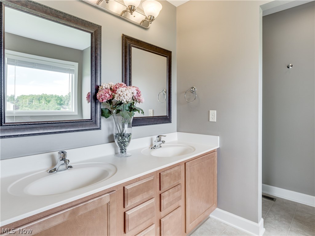 Emerald Estates 06 - Residential