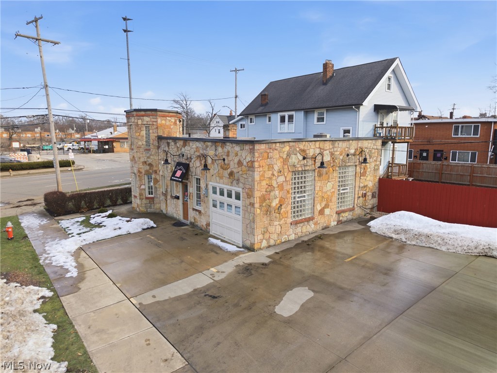 Citizens Real Estate Co - Commercial Sale