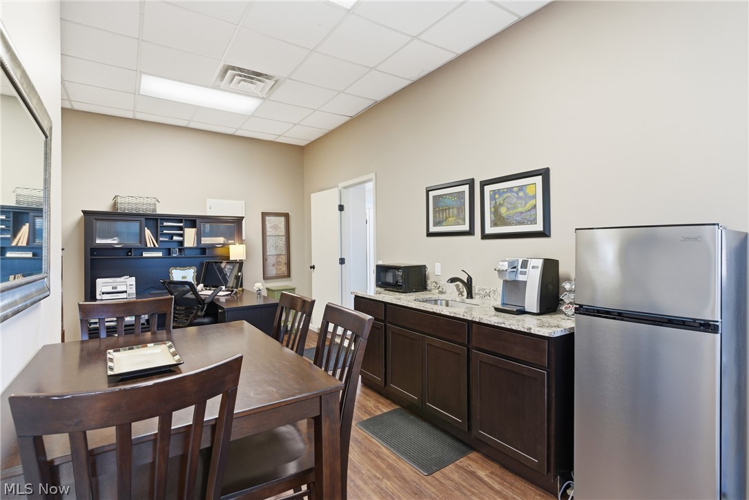 Citizens Real Estate Co - Commercial Sale