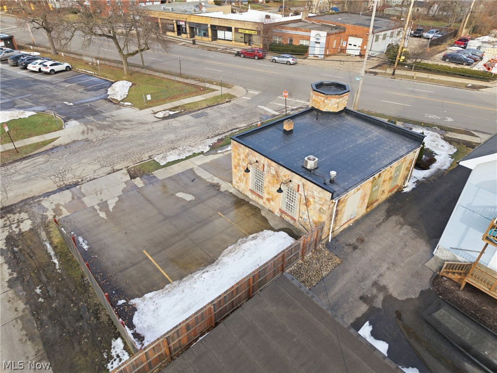 Citizens Real Estate Co - Commercial Sale