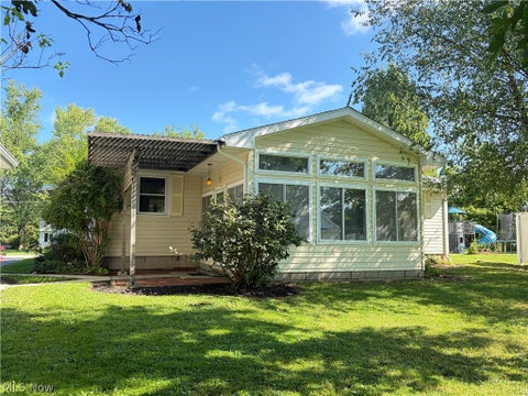 Tiny photo for 214 Susan Drive, Jefferson, OH 44047 (MLS # 5238992)