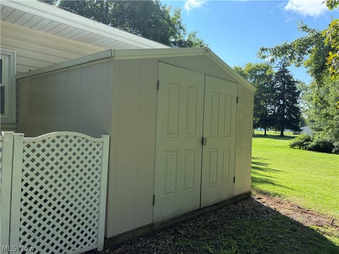 Tiny photo for 214 Susan Drive, Jefferson, OH 44047 (MLS # 5238992)