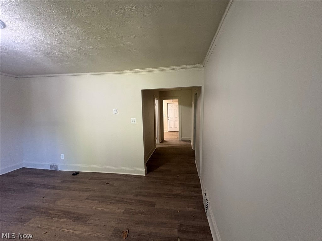 3323 E 143rd Street