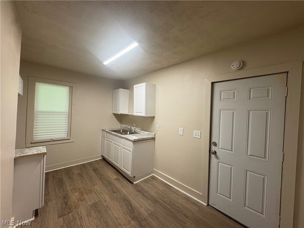 3323 E 143rd Street
