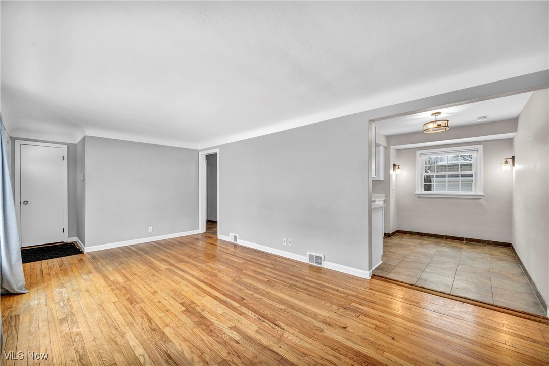 Lander Road 02 - Residential