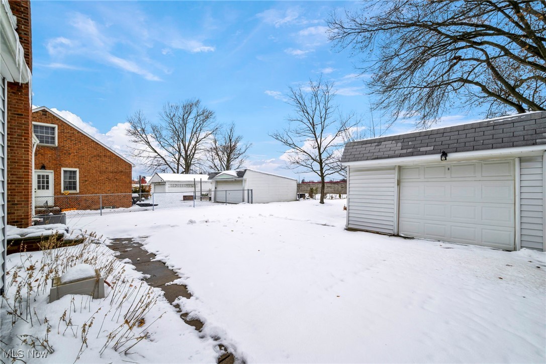 Lander Road 02 - Residential