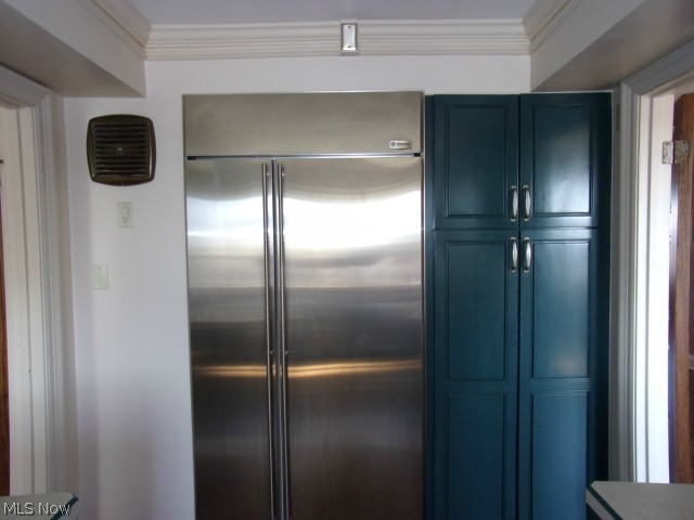 Shaker Towers Condominium - Residential