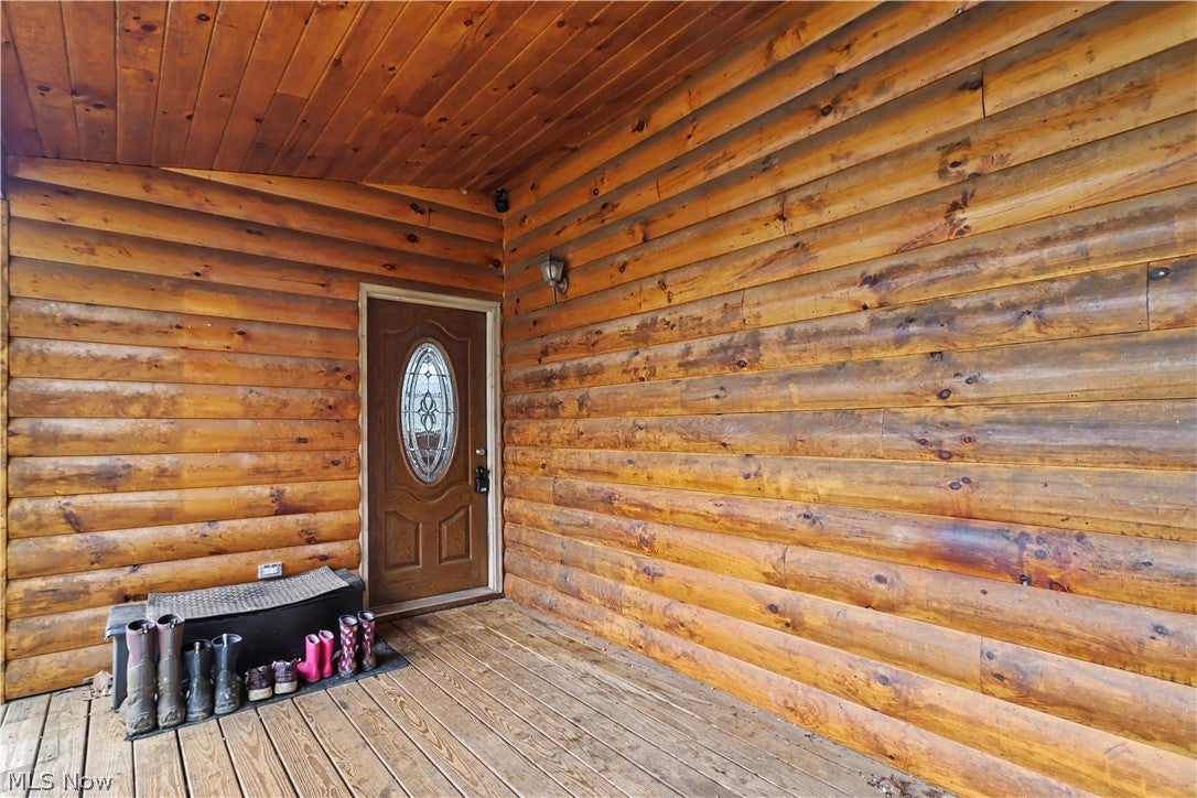 552 County Road 2575