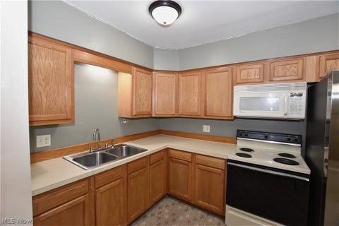 Tiny photo for 7923 Lakeview Drive SW, Carrollton, OH 44615 (MLS # 5240865)